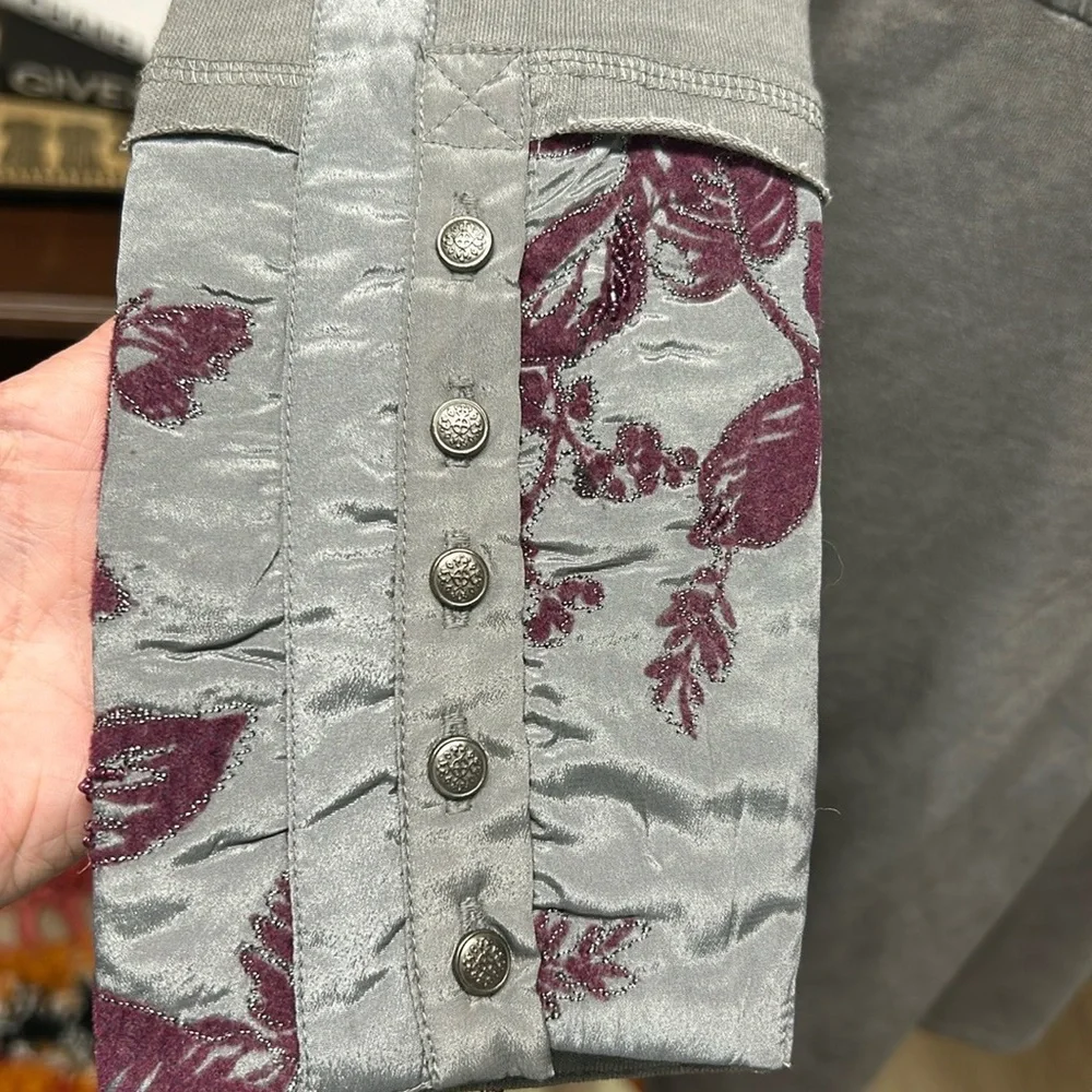 NWT Grandeur long grey with purple embroidery jacket. - Picture 7 of 16